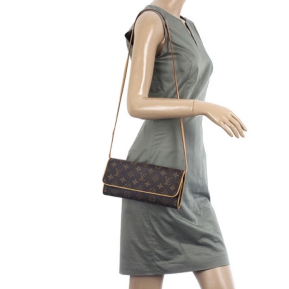 Auth.  Louis Vuitton pochette twin PM - Picture 1 of 3